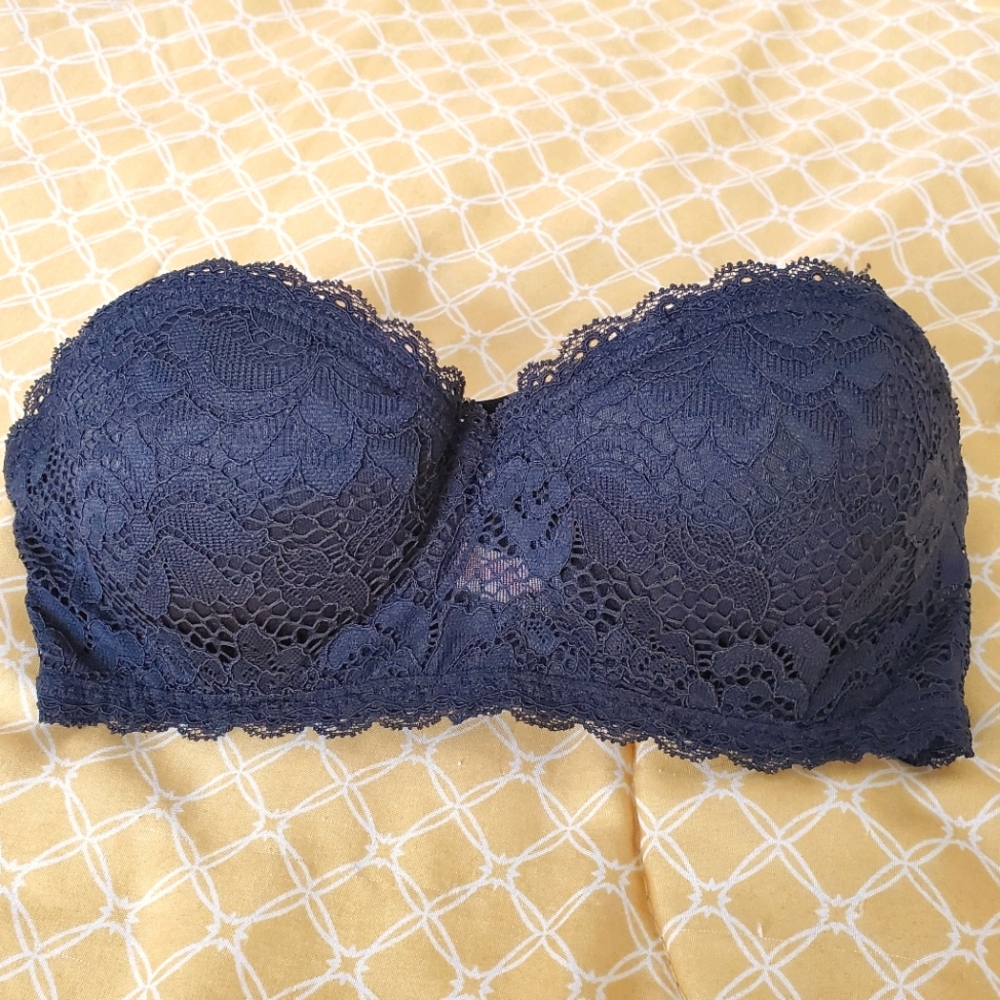 ‼️3 for $12‼️LIKE NEW Black Lace Convertible Bra